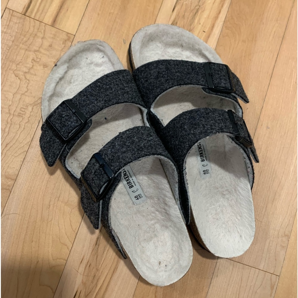 Birkenstock Shearling Slides size 40 regular